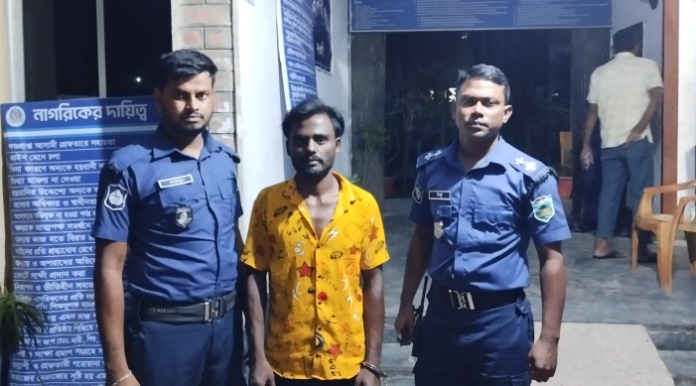 রাণীনগরে মাদক সেবনের দায়ে যুবকের ৬ মাসের কারাদণ্ড 