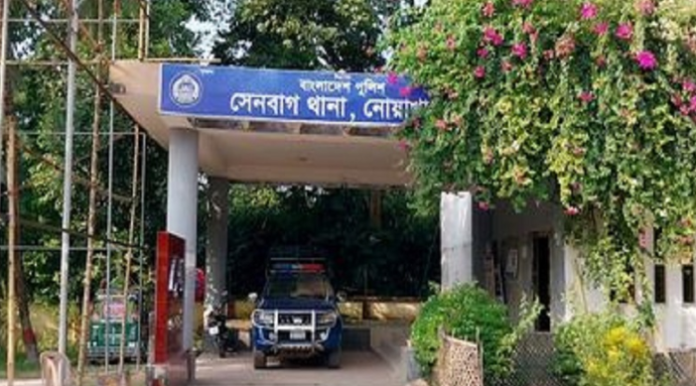 মেয়েকে উত্ত্যক্তের অভিযোগে সালিশে বাবাকে ৩৩ বেত্রাঘাত