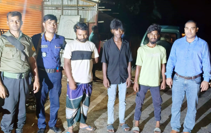 রাণীনগরে তিন মাদকসেবির কারাদণ্ড