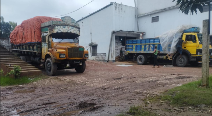 জামালপুরে স্বস্তিকা রাইস মিলের বিরুদ্ধে গুজব ছড়ানোর অভিযোগ, জনমনে ক্ষোভ