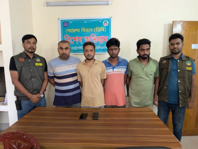 রংপুর মেট্রোপলিটন পুলিশ গত ৪৮ ঘণ্টার বিশেষ অভিযানে বিভিন্ন অপরাধে ৩৭ জনকে গ্রেফতার করেছে