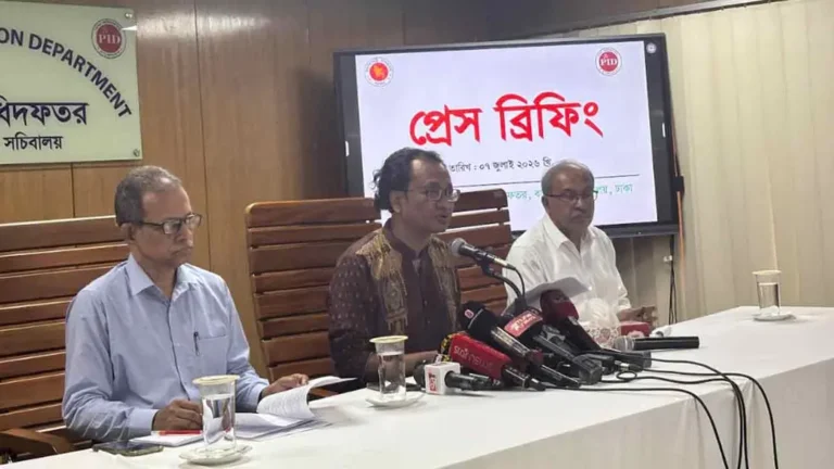 সাভারে বিস্ফোরণ নিয়ে নাহিদের বক্তব্য রাজনৈতিক, তদন্ত চলছে