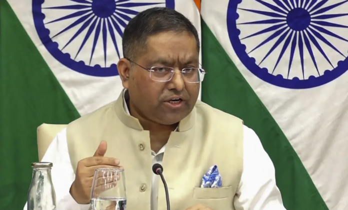 শেখ হাসিনাকে ফেরাতে ঢাকার আবেদন খতিয়ে দেখছে দিল্লি