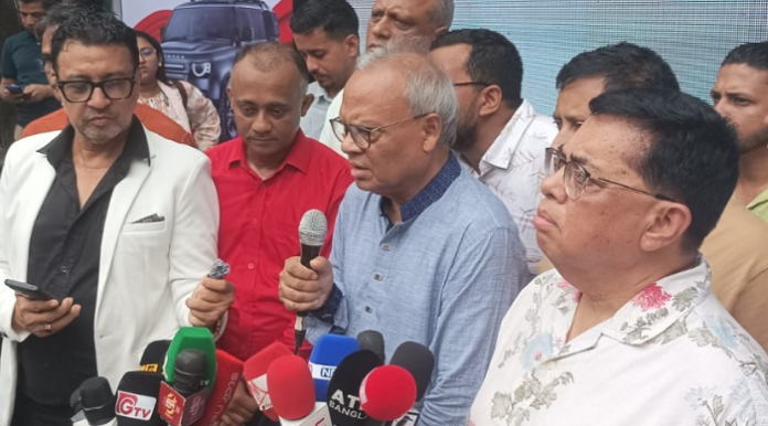 ভারতের দ্বিমুখী নীতির তীব্র সমালোচনা রিজভীর: ‘পলাতক হাসিনাকে বক্তব্য দেওয়ার সুযোগ ভারতের ডাবল স্ট্যান্ডার্ড’