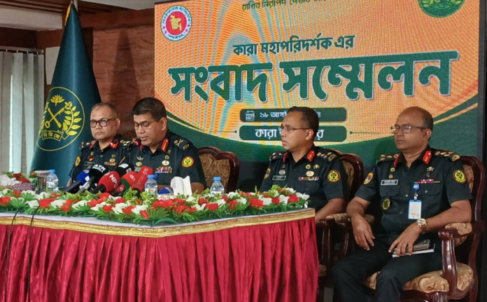 জুলাই গণঅভ্যুত্থানে পালানো ৬৯০ বন্দি এখনো নিখোঁজ, ১৬৬ জনের ডাটা গায়েব: কারা মহাপরিদর্শক
