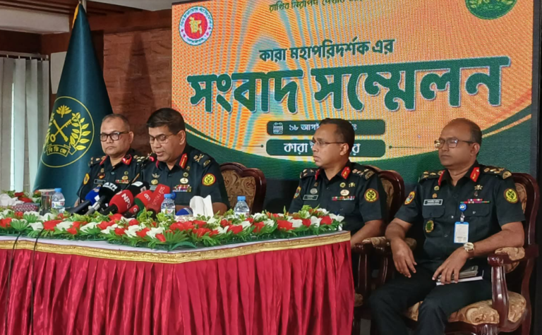 জুলাই গণঅভ্যুত্থানে পালানো ৬৯০ বন্দি এখনো নিখোঁজ, ১৬৬ জনের ডাটা গায়েব: কারা মহাপরিদর্শক