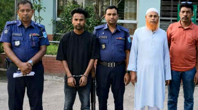 প্রেমে সাড়া না দেয়ায় প্রেমিকার বাড়িতে হামলা, ভ্রাম্যমান আদালতে একবছরের কারাদণ্ড