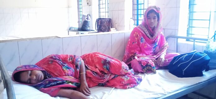 কলাপাড়ায় মা, মেয়েকে নির্মম নির্যাতনের অভিযোগ