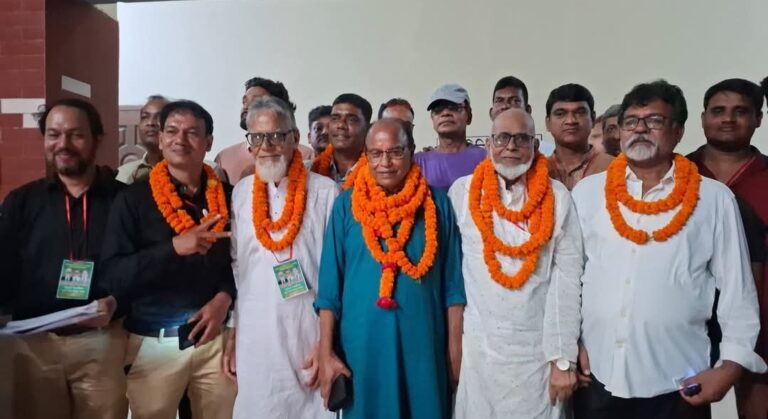 চাঁপাইনবাবগঞ্জ টাউন ক্লাব নির্বাচনে মর্ত্তুজা-জাকারিয়া প্যানেলের বিজয়