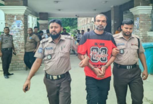 রংপুরে টিসিবি পণ্য কালোবাজারি মামলায় ডিলারের ১৪ বছরের কারাদন্ড