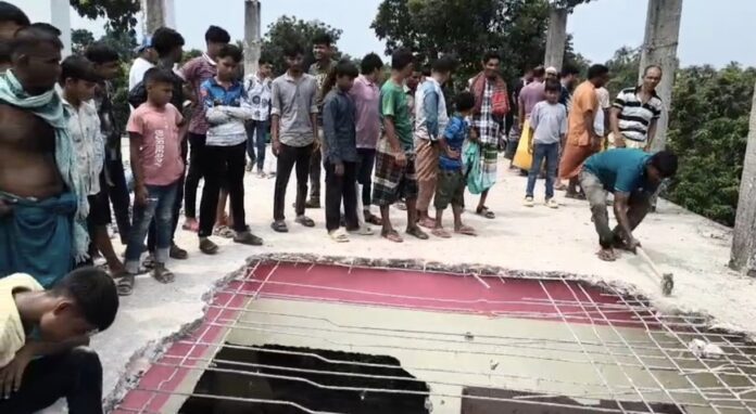 কলি হত্যা ঘিরে উত্তাল পাবনা, দ্বিতীয় দিনেও আসামির বাড়িতে হামলা-ভাঙচুর