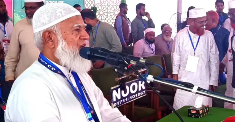 সরকার জনগণের সঙ্গে প্রতারণা করছে, দাবি পূরণ না হওয়া পর্যন্ত আন্দোলন চলবে: কুমিল্লায় লংমার্চের পথসভায় ডা. শফিকুর রহমান