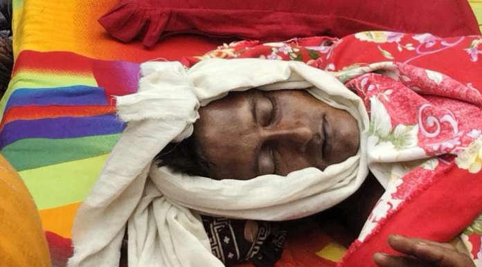 চাঁপাইনবাবগঞ্জের শিবগঞ্জে বজ্রপাতে যুবকের মৃত্যু