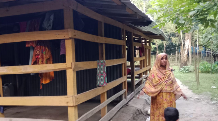 মাদ্রাসাছাত্রীকে ধর্ষণের চেষ্টার মামলায় জামিনে বেরিয়ে পরিবারকে হুমকির অভিযোগ