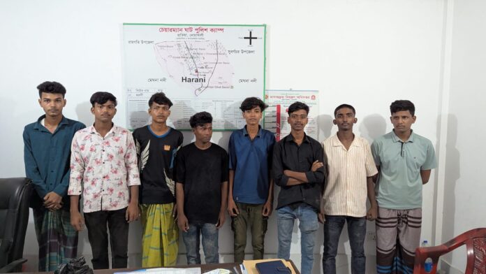 নোয়াখালীতে কিশোর গ্যাংবিরোধী অভিযানে আটক ১৬৩