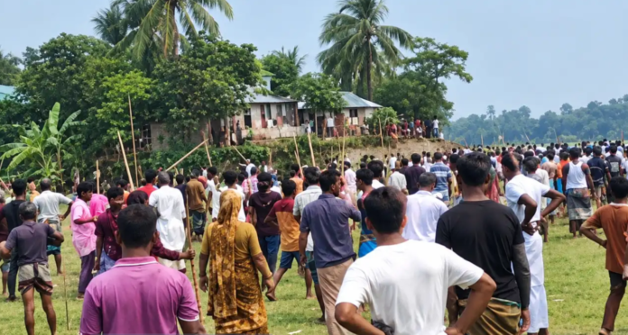 মিঠামইনে সালিশের মাঝেই বল্লম-টেটা নিয়ে তুলকালাম, আহত অন্তত ৩০