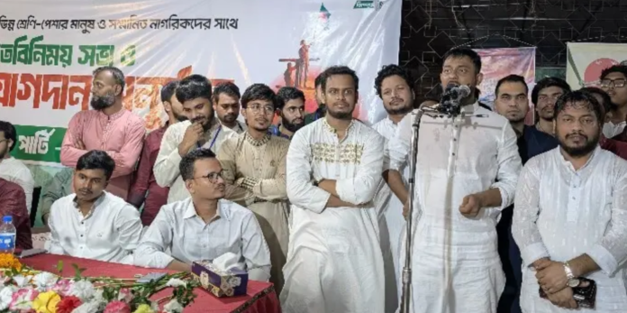 নির্বাচন কমিশন ও প্রতিমন্ত্রী হা-ডু-ডু খেলছেন: নাসীরুদ্দীন পাটওয়ারী