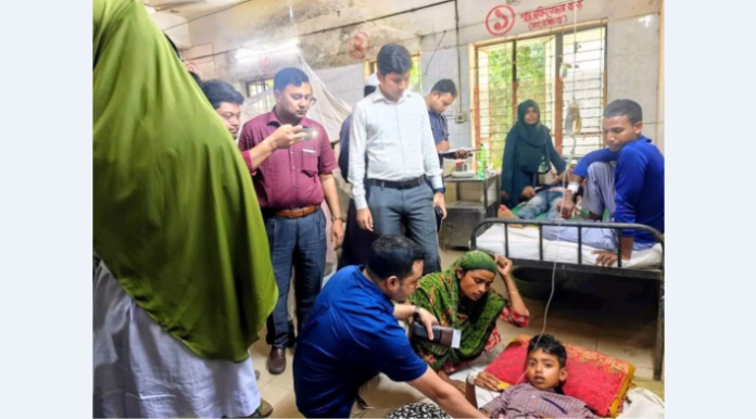 স্কুল ফিডিংয়ের দুধ পান করে দেবীগঞ্জ হাসপাতালে ১৭ শিক্ষার্থী