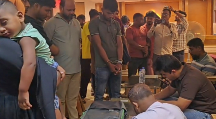 সেনাবাহিনীর পরিচয়ে প্রেমের ফাঁদ, কুয়াকাটায় যুবকের এক বছরের কারাদণ্ড