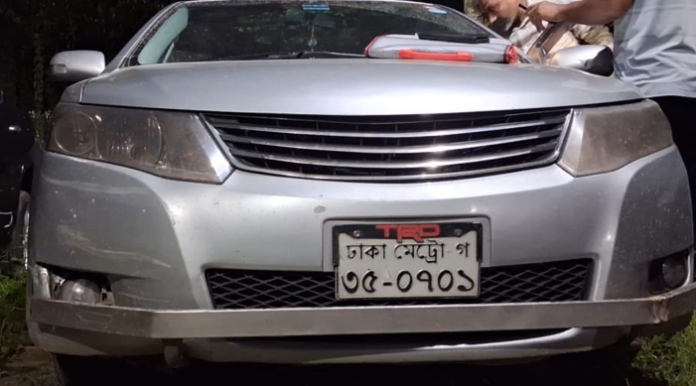শ্রীপুরে ফিল্মি কায়দায় বিকাশের গাড়িতে হামলা: গুলি করে ও কুপিয়ে ৩ কোটি টাকা ছিনতাই, আহত ৪
