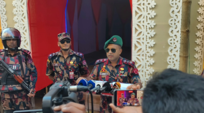 শারদীয় দুর্গাপূজায় নিরাপত্তা নিশ্চিতে রাজশাহীতে ১৩ প্লাটুন বিজিবি মোতায়েন