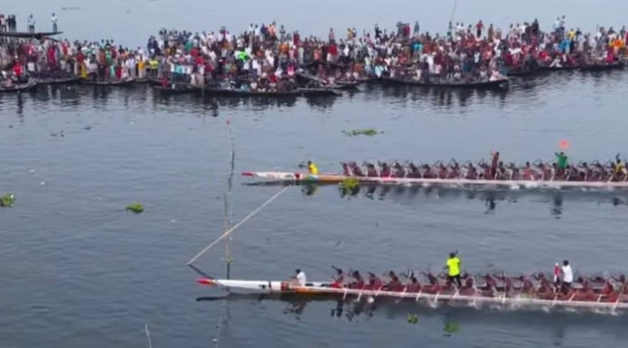 মরহুম আরাফাত রহমান কোকো স্মৃতি স্মরণে হাদল বড় বিল সৈকতে পানশী নৌকা বাইচ-২০২৬; সিজন-৪' অনুষ্ঠিত