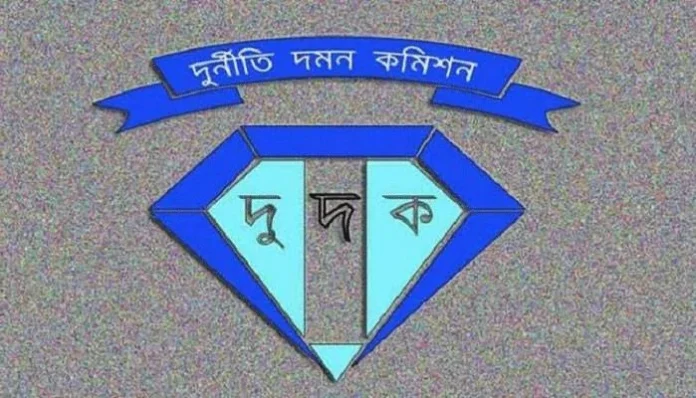 ঝিনাইগাতীতে কৃষি কর্মকর্তার বিরুদ্ধে দুদকে অভিযোগ, অস্বীকার অভিযোগকারী কৃষকরা।