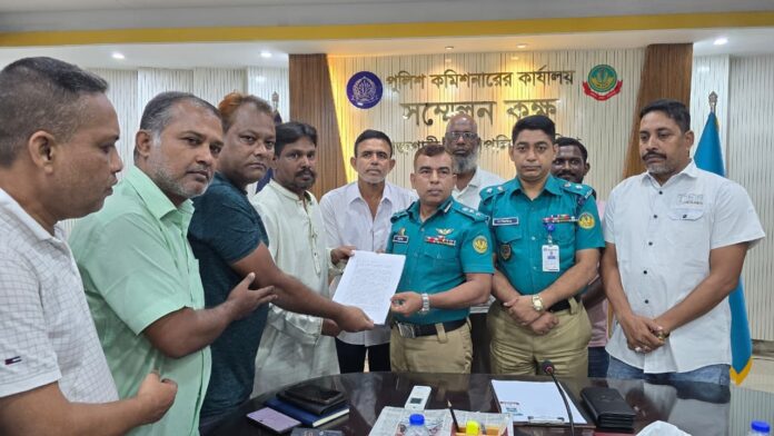 রাজশাহীতে ‘অপ-সাংবাদিকতা’ বন্ধে ব্যবস্থা চেয়ে ভূমিমন্ত্রীর হস্তক্ষেপ কামনা