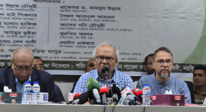 সত্যনিষ্ঠ সাংবাদিকরাই স্বৈরাচারের পতনে গুরুত্বপূর্ণ ভূমিকা রেখেছেন: রিজভী